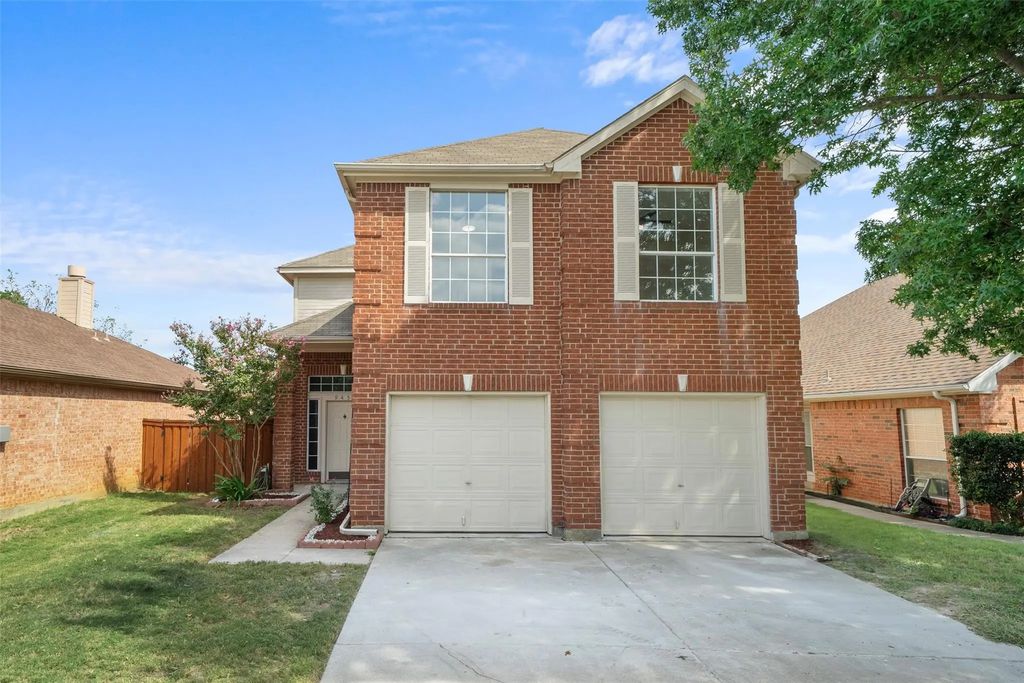 945 Azalia Drive, Lewisville