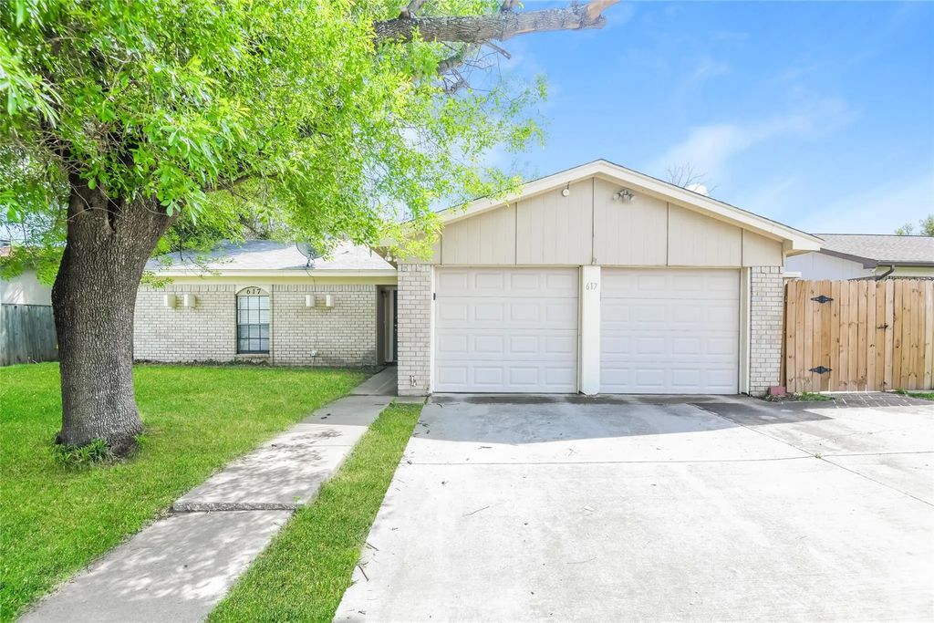 617 Park Center Boulevard, Saginaw