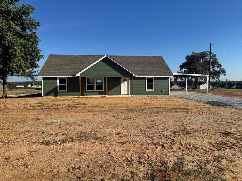 965 Erwin Road, Poolville