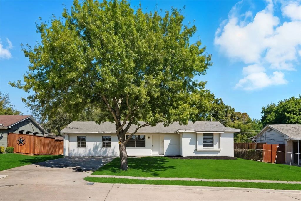 765 Kirnwood Drive, Dallas
