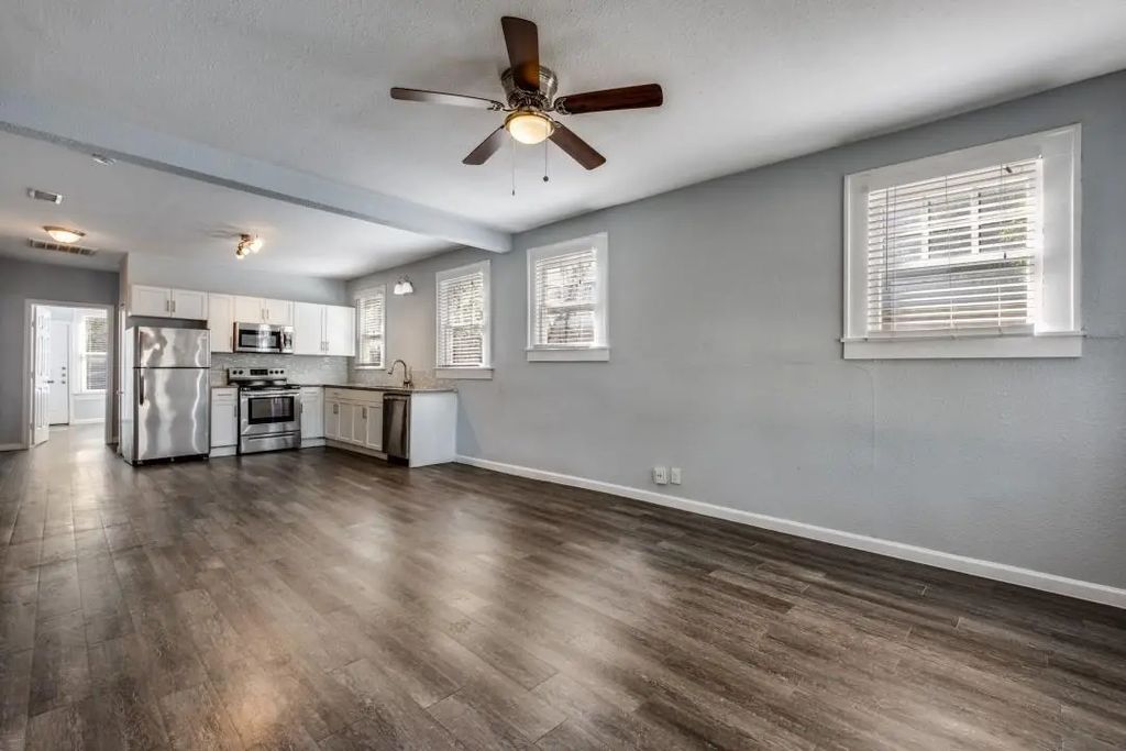 4522 Gaston Avenue 3, Dallas