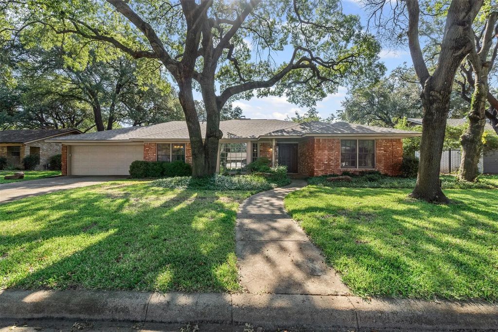 3721 Arborlawn Drive, Fort Worth