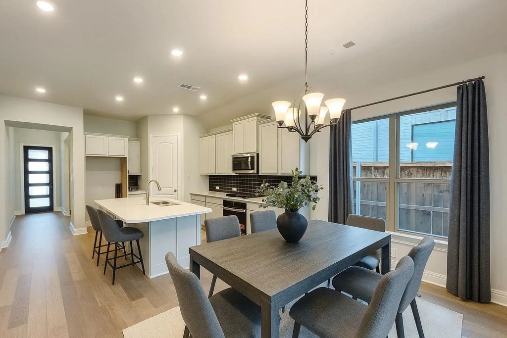2808 Crane Court, Celina