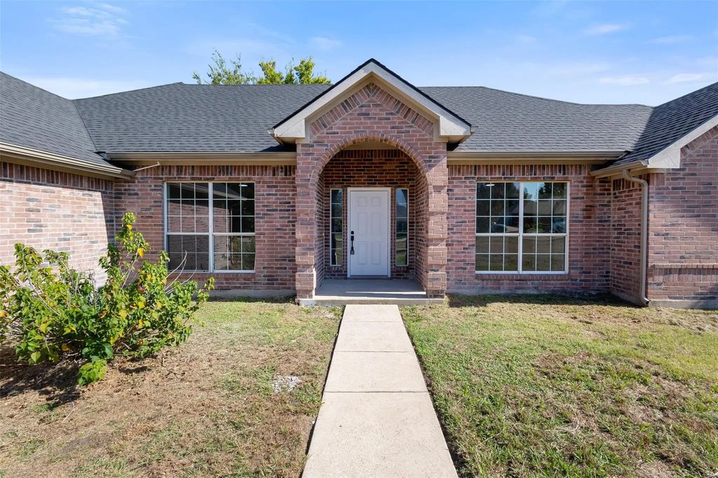 10090 Country View Lane, Forney