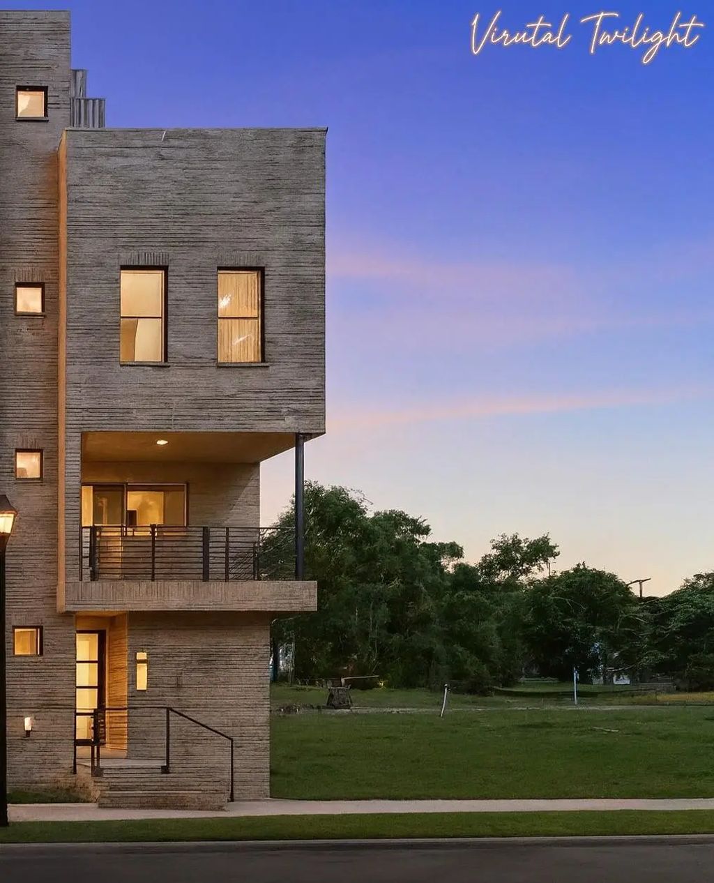 421 S Rayner Street, Fort Worth