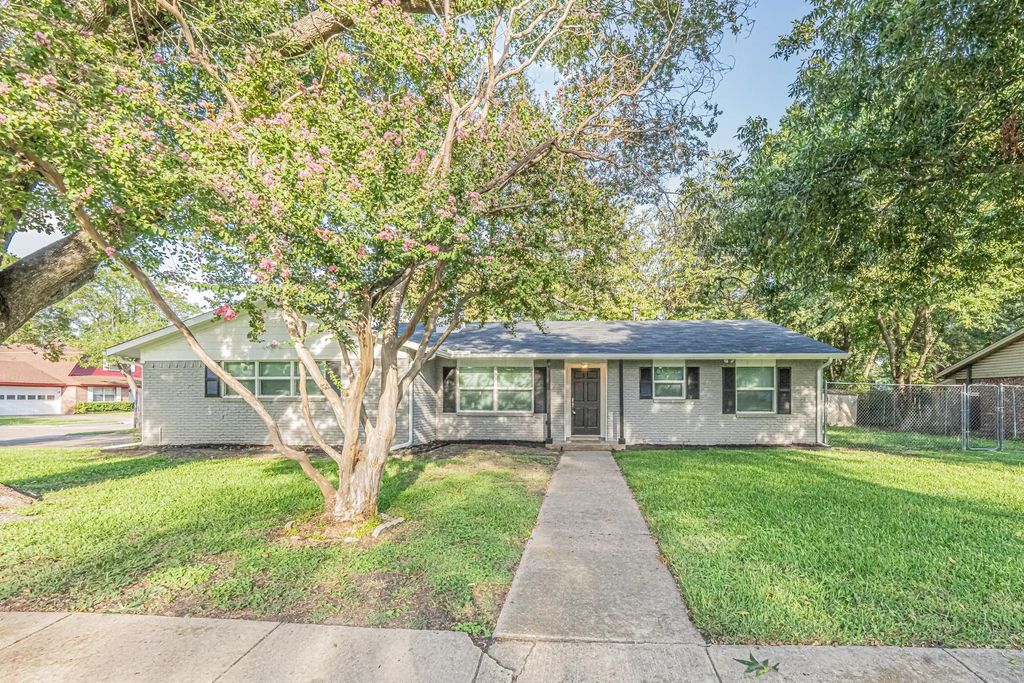 3502 Mcdonald Circle, Garland