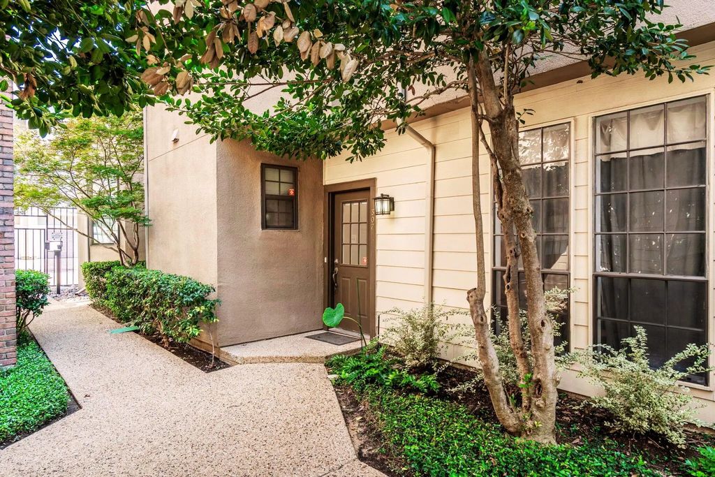 4116 Cole Avenue 307, Dallas