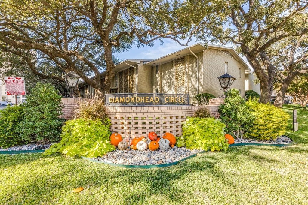 6357 Diamond Head Circle D, Dallas