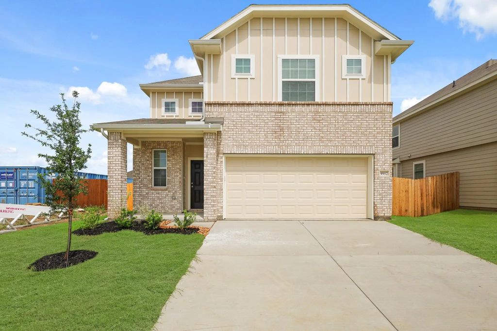 9952 Dynamics Drive, Fort Worth