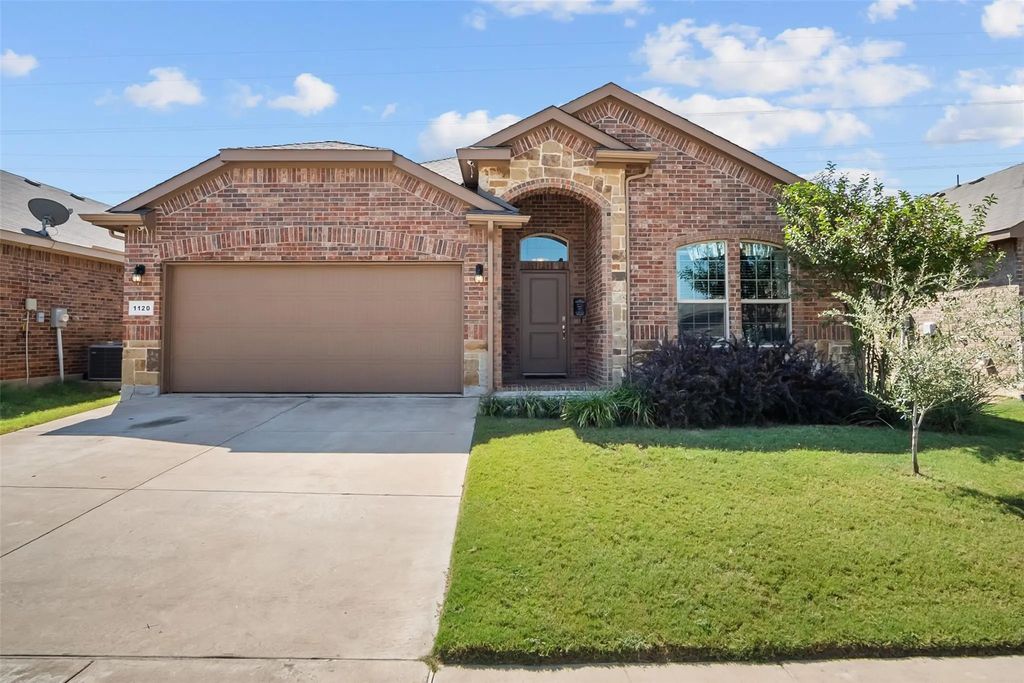 1120 Nelson Place, Fort Worth