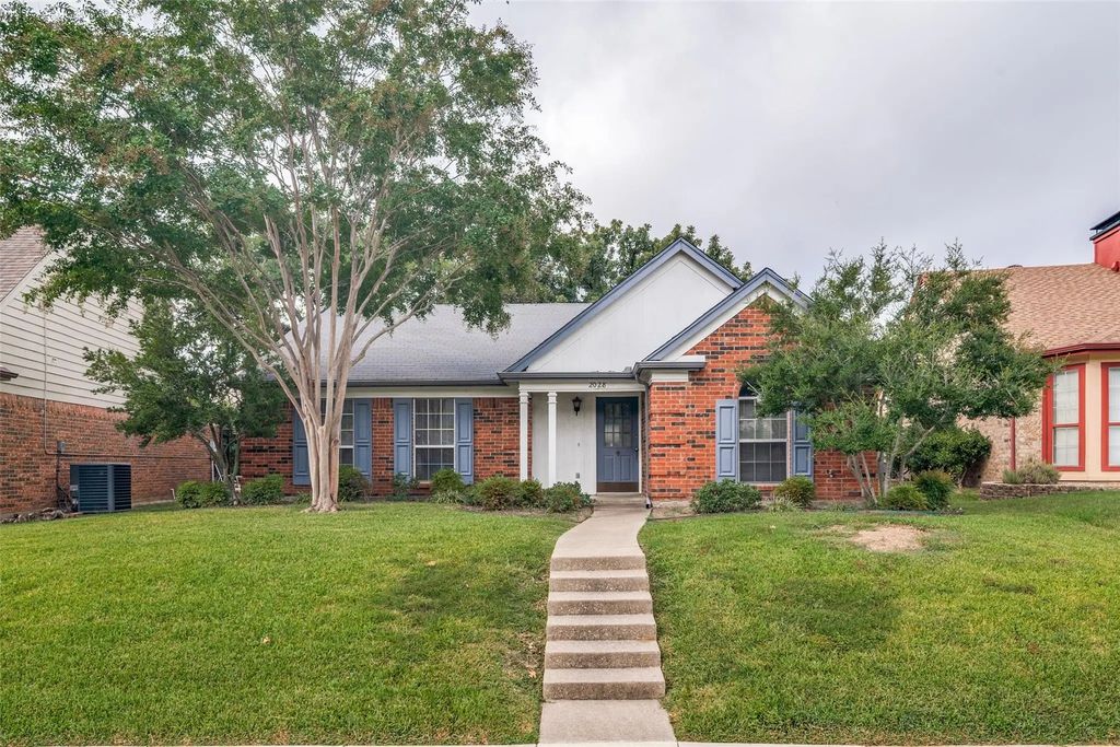 2028 Smokey Mountain Trail, Mesquite