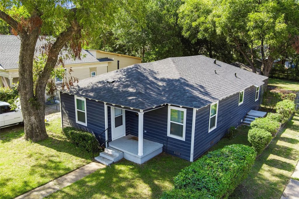 2923 Carpenter Avenue, Dallas
