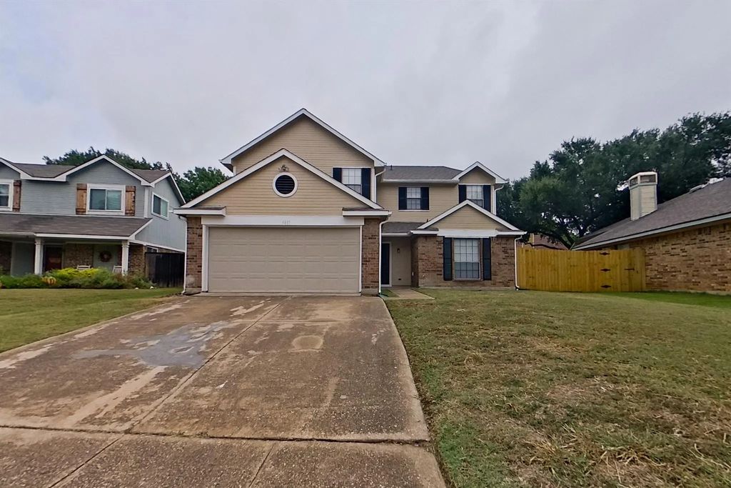 5617 Wembley Downs Drive, Arlington