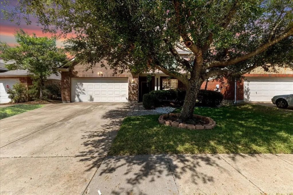14121 S Pass Road, Balch Springs