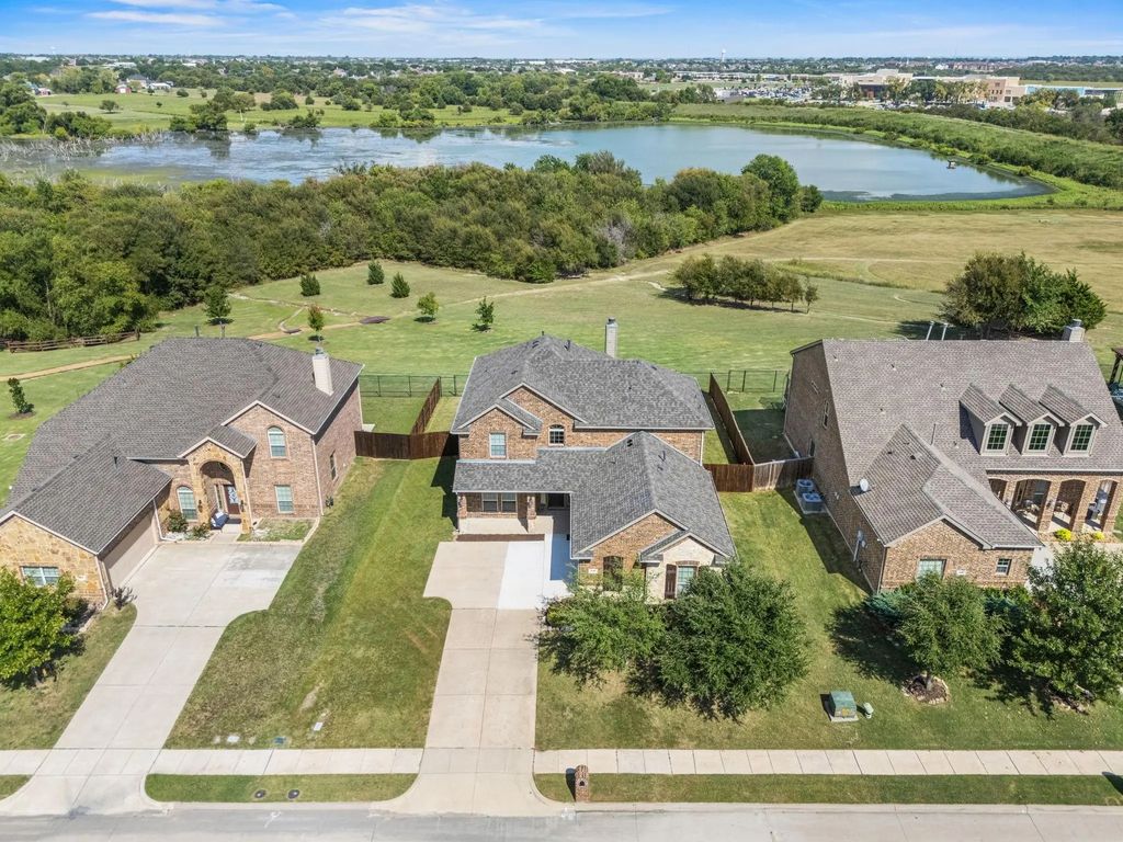120 Parkwood Drive, Wylie
