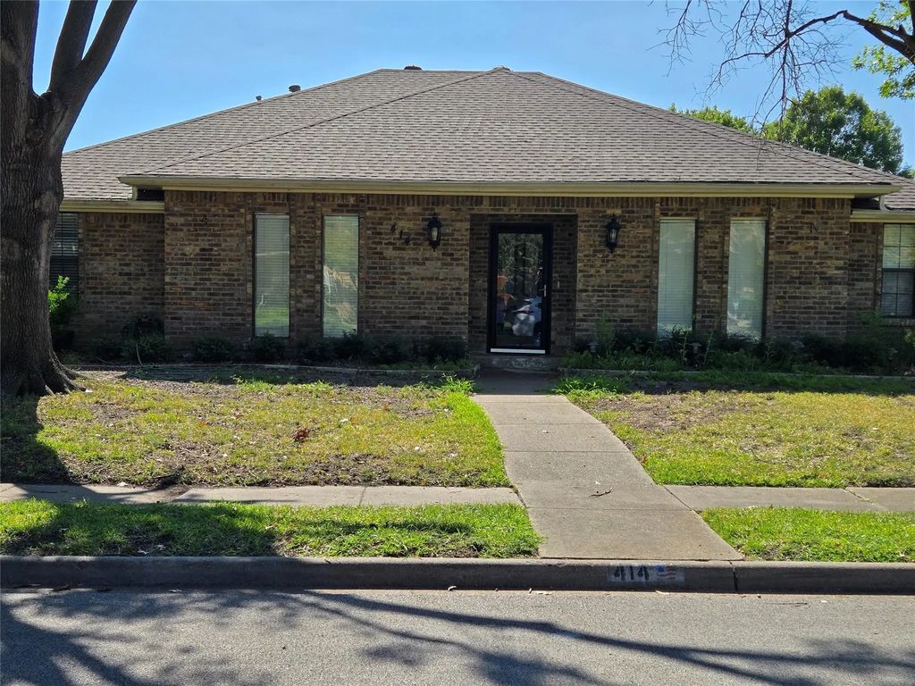 414 Pebblecreek Drive, Garland