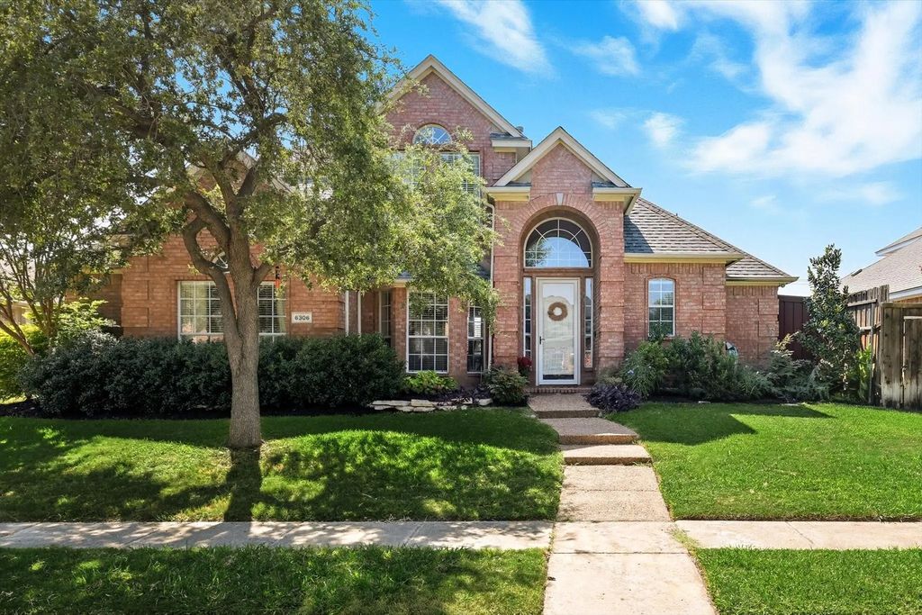 6306 Day Spring Drive, The Colony
