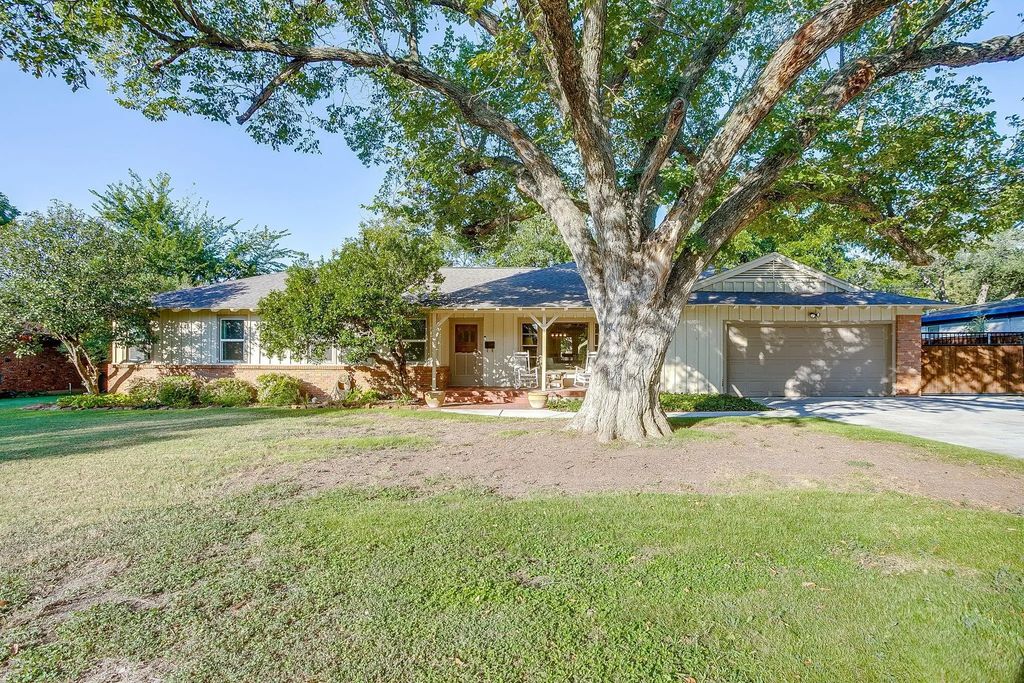 3962 Shannon Drive, Fort Worth