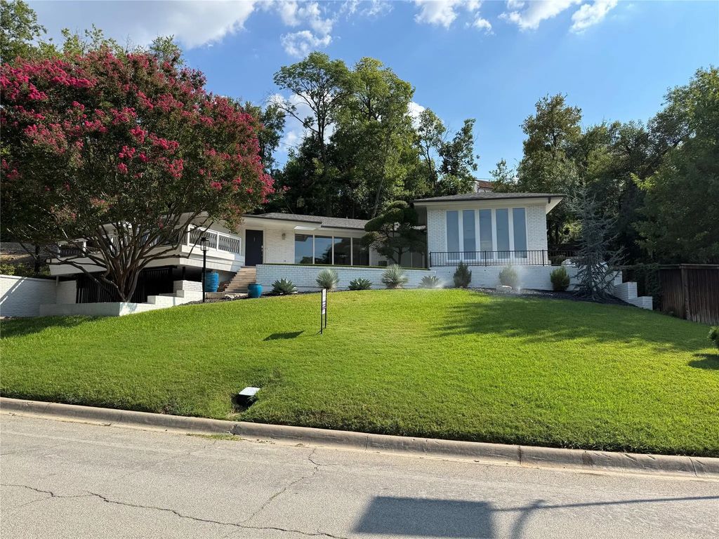 1716 Merrick Street, Fort Worth