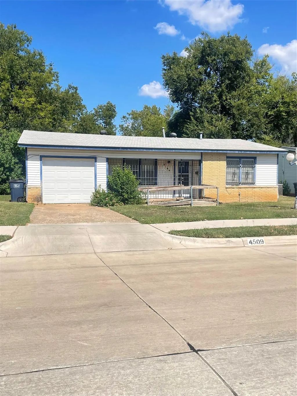 4509 Quails Lane, Fort Worth