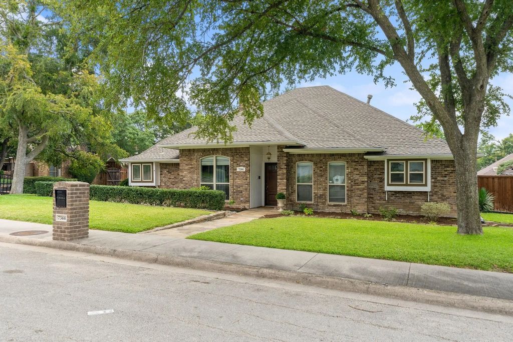 7344 Kirkham Drive, Dallas