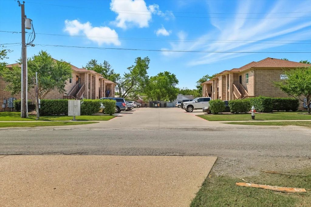 133 W Britton Street, Krum