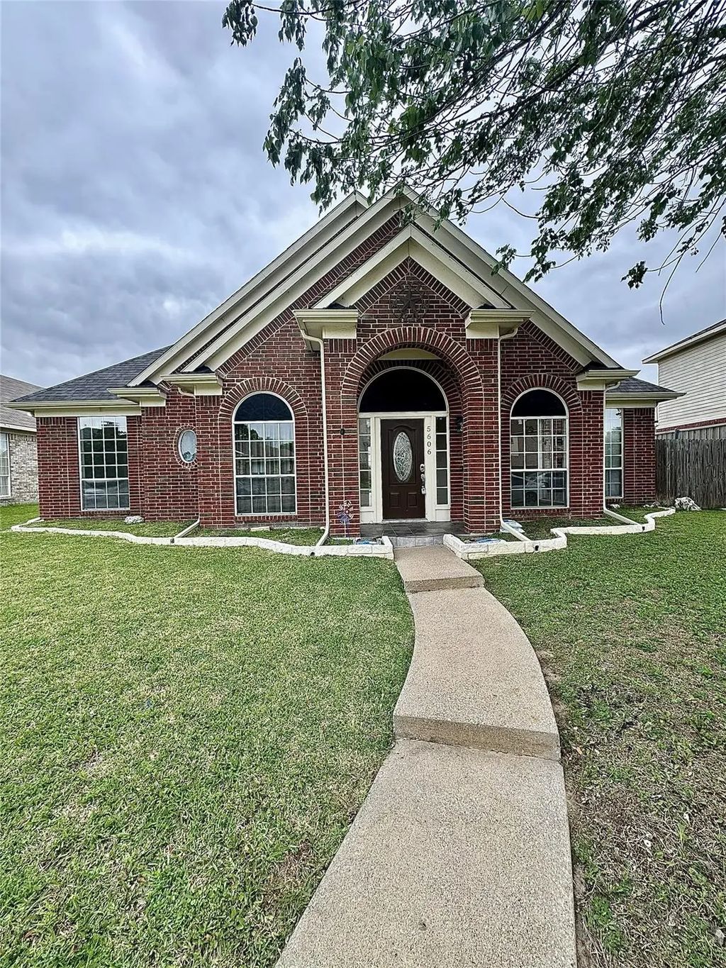 5606 Allen Lane, Rowlett