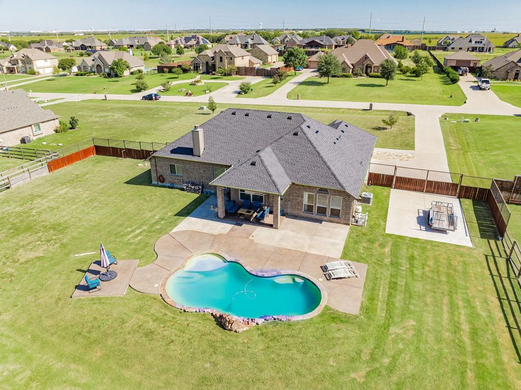 14176 Paterson, Talty