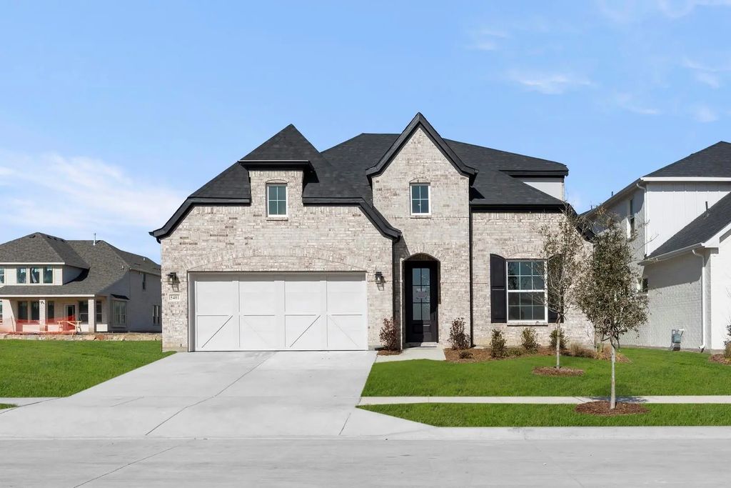 5401 Archeron Avenue, Aubrey