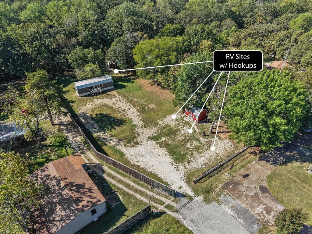43 Lou Mode Lane, Pottsboro