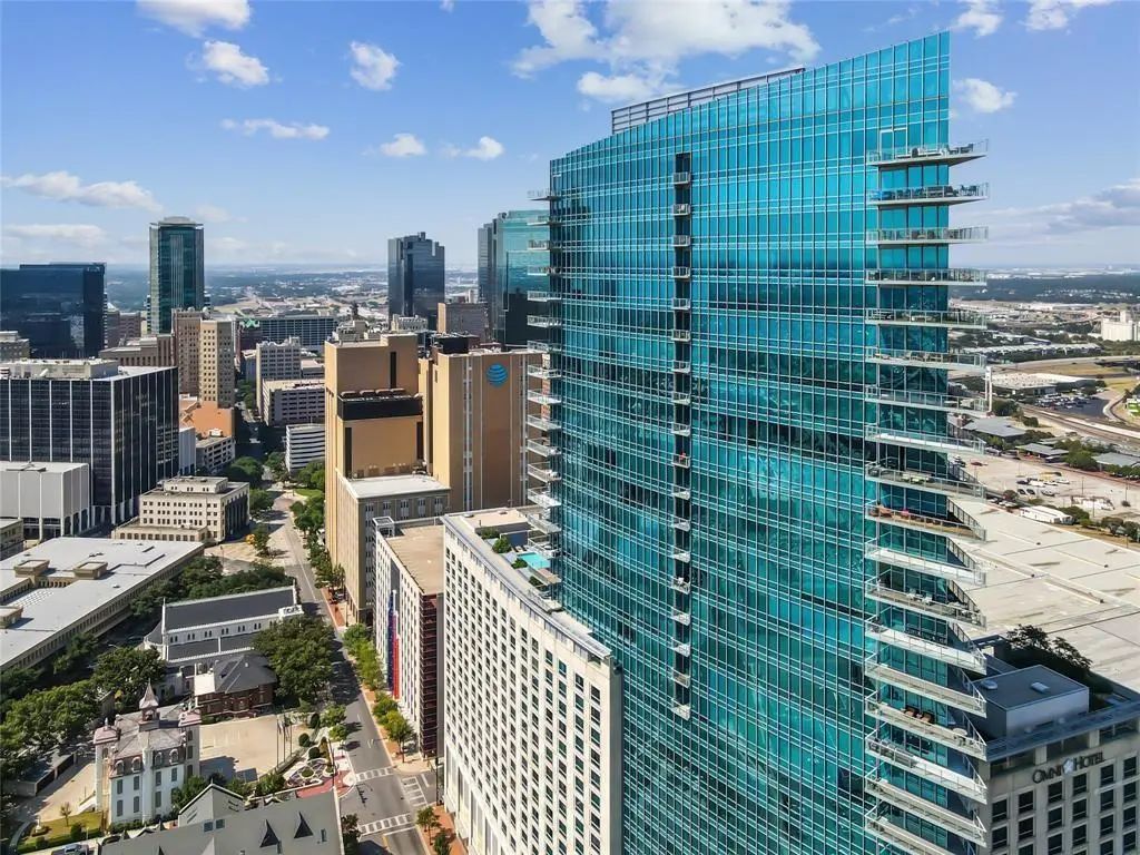 1301 Throckmorton Street 2503, Fort Worth