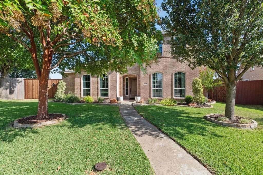 5214 Orlando Circle, Rowlett