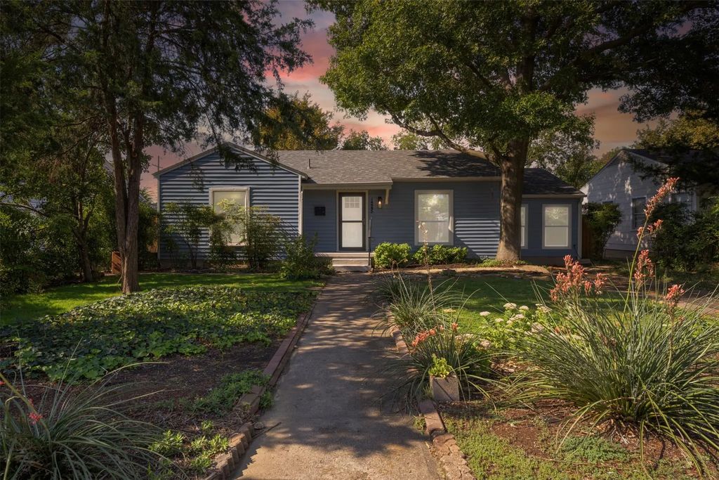 1245 San Patricio Drive, Dallas
