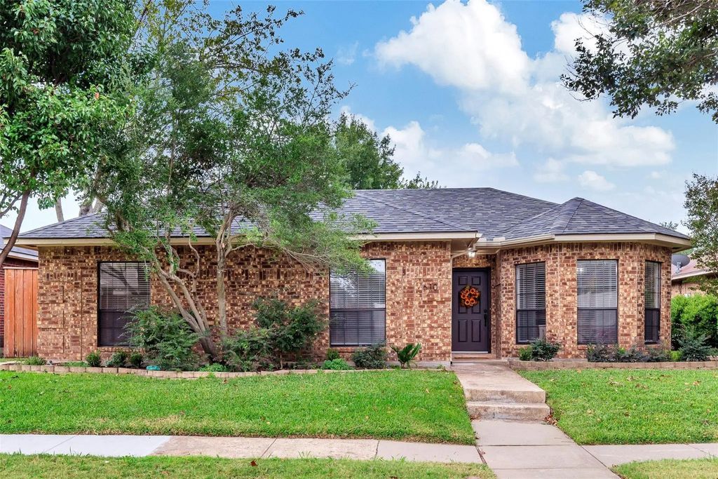 610 Thunderbrook Road, Garland