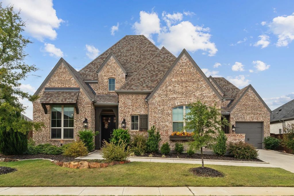 1617 Cedar Berry Drive, Aubrey