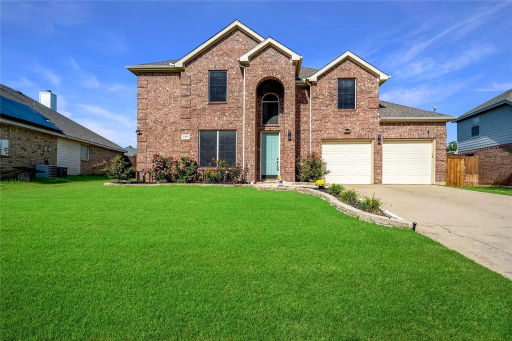 2501 Great Bear Lane, Denton
