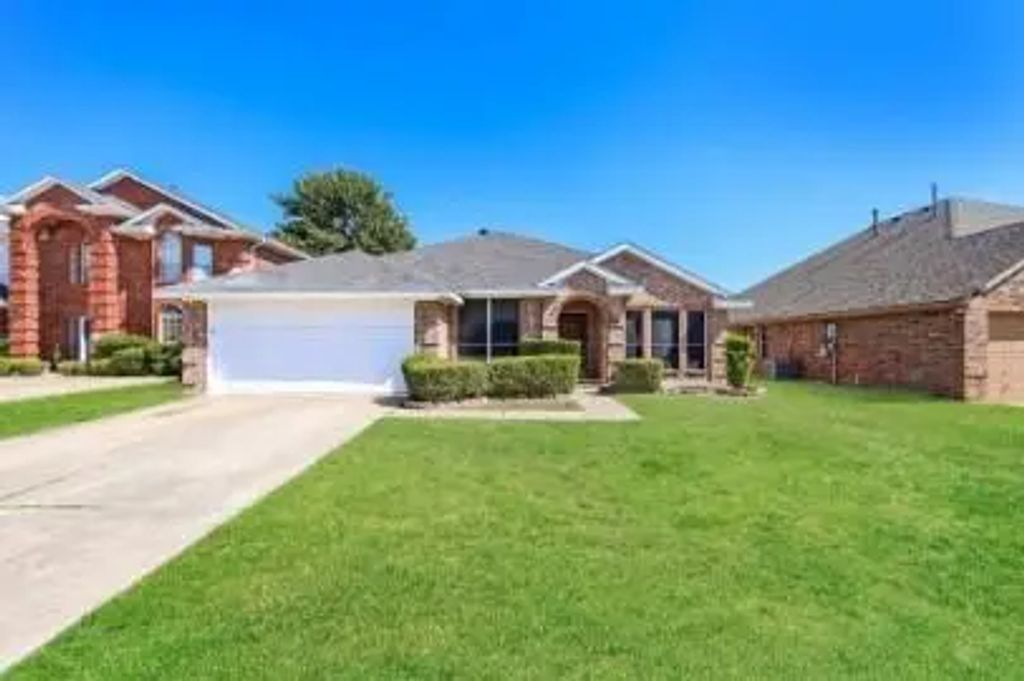 2100 Cantura Drive, Mesquite