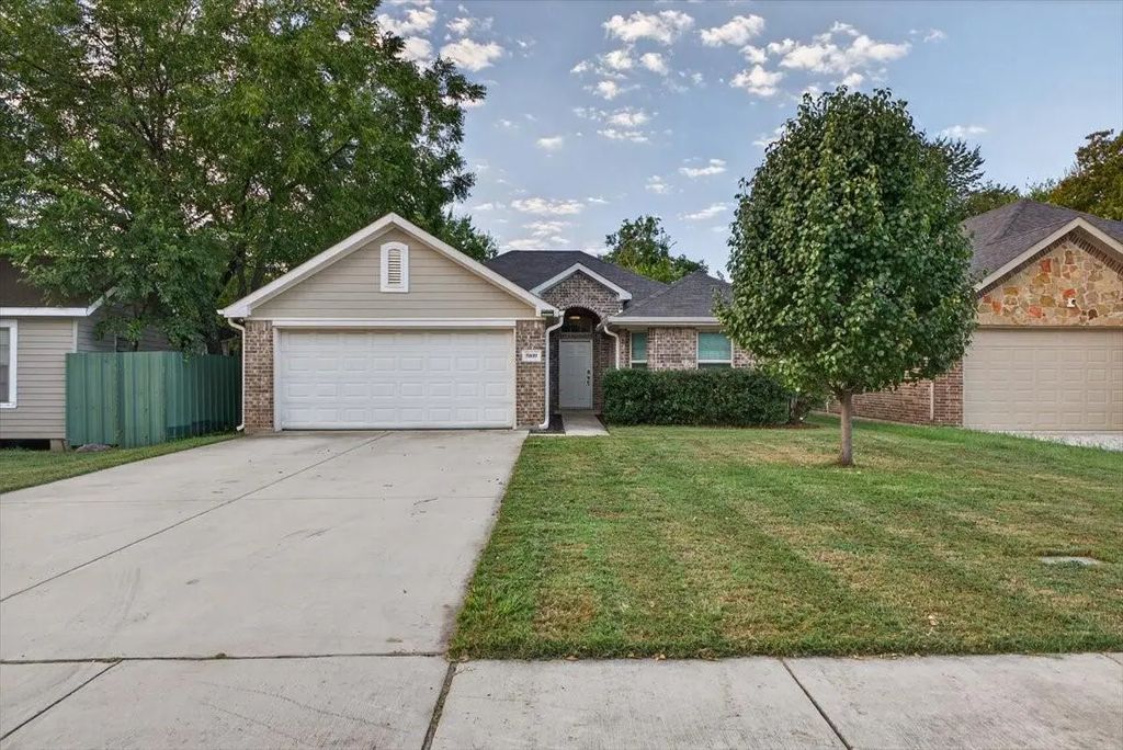 5809 Blackmore Avenue, Fort Worth