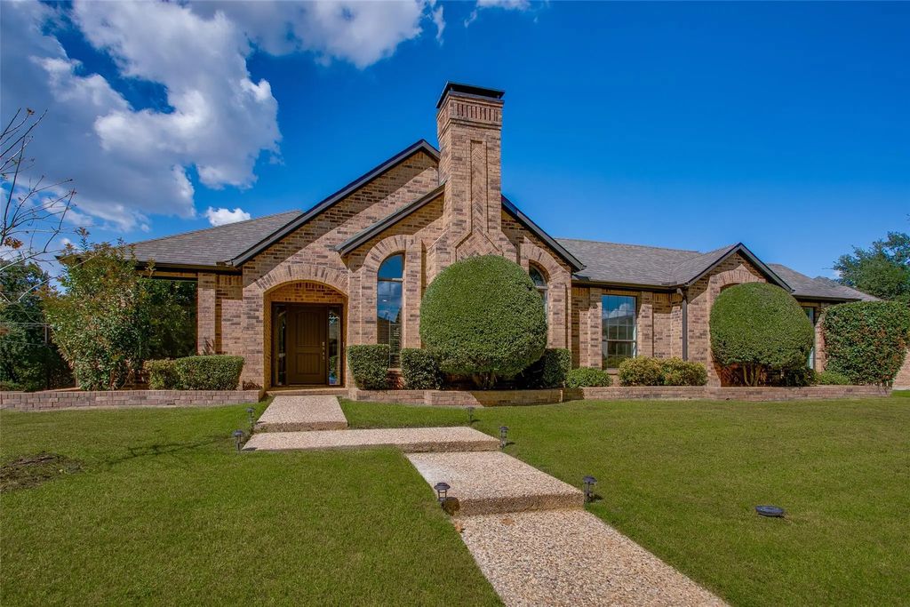 11103 Manorview Circle, Dallas
