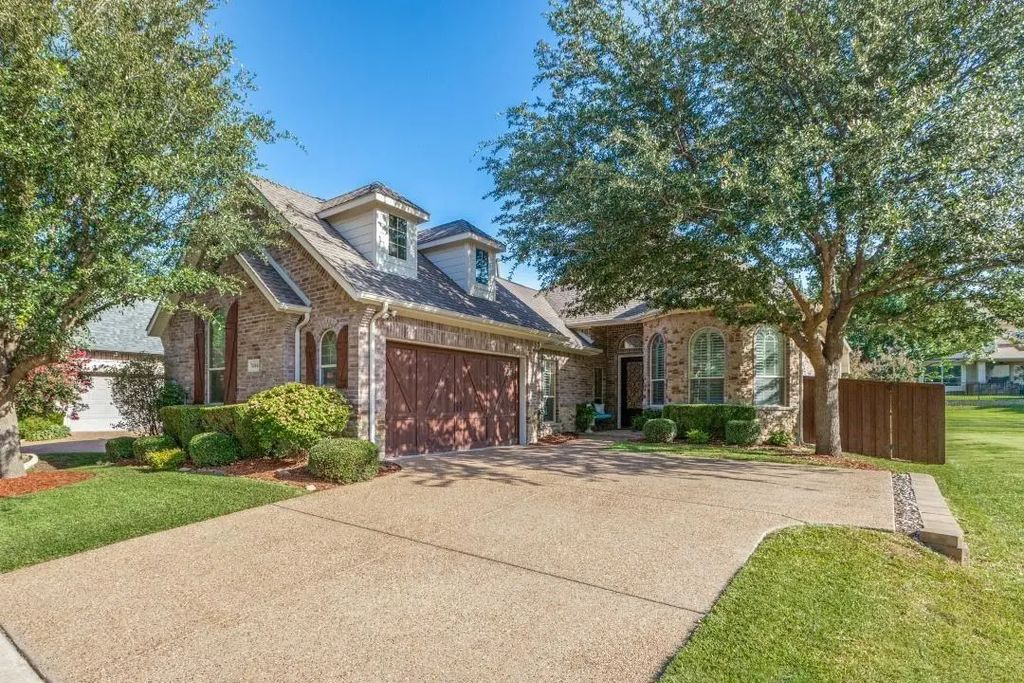 7684 Fossil Ridge Drive, Frisco