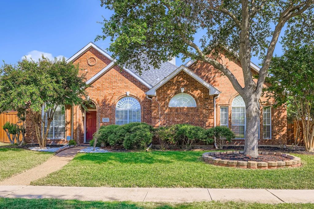 5200 Teddington Park Drive, Plano