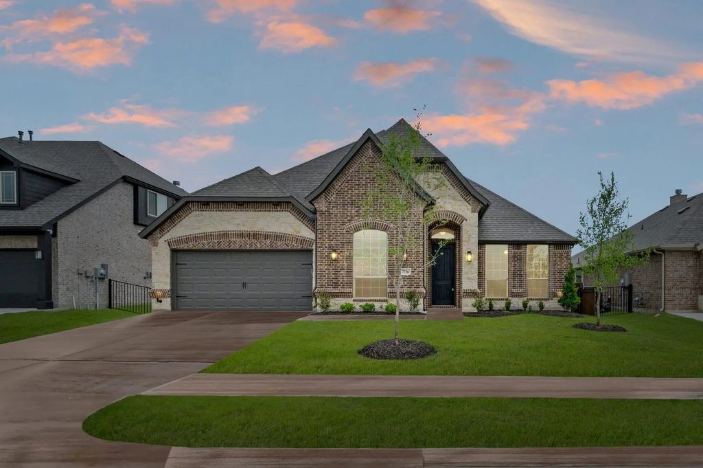 7736 Barley Field Street, Joshua