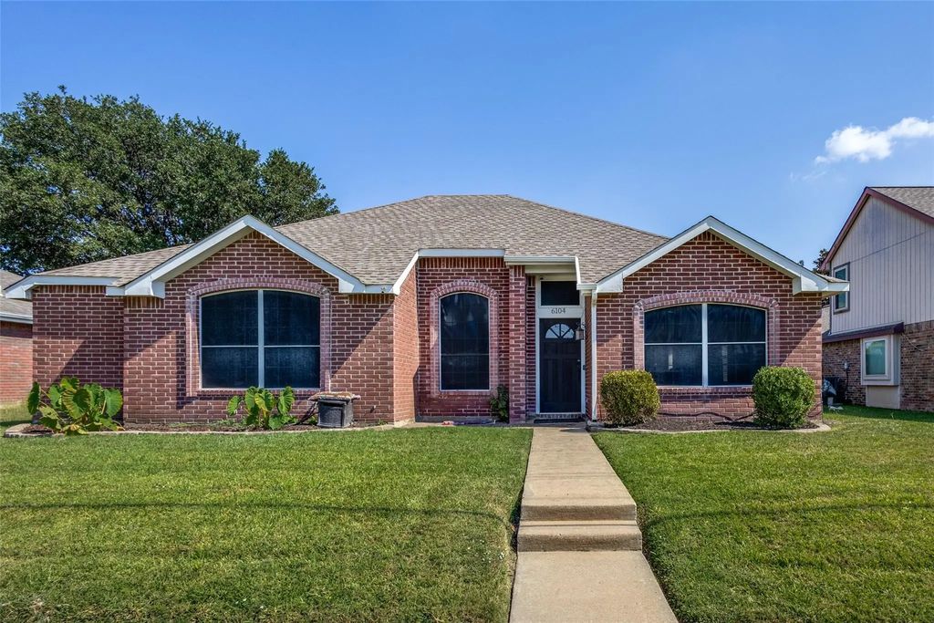 6104 Ethridge Drive, The Colony