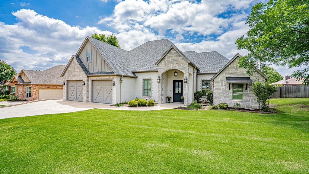6409 Circo Drive, Granbury