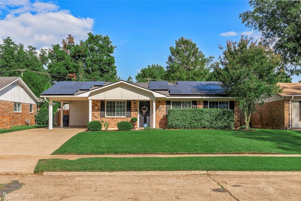 3985 Stuart, Bossier City