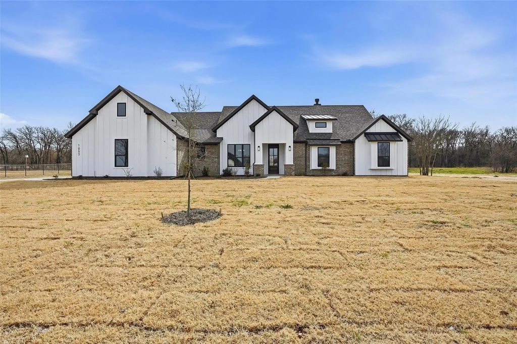 1057 Silver Sage Trail, Weatherford