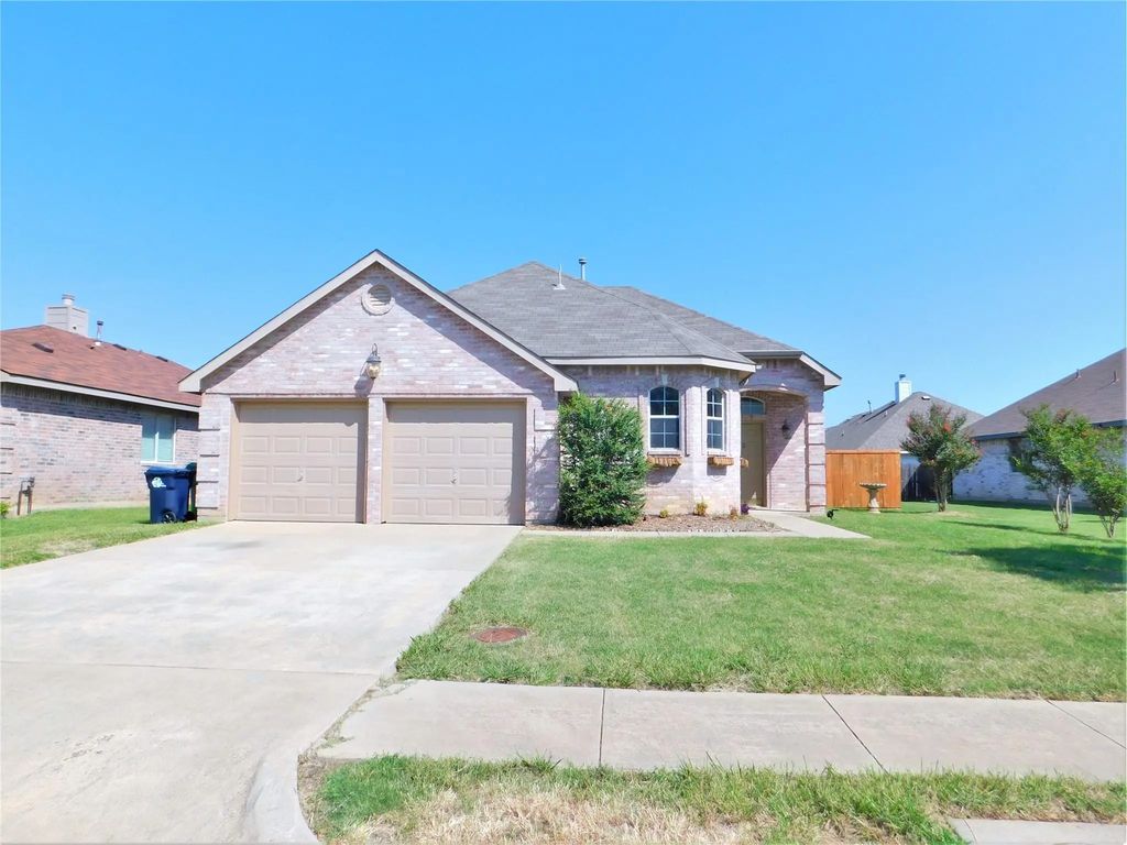 2917 Oakshire Street, Denton