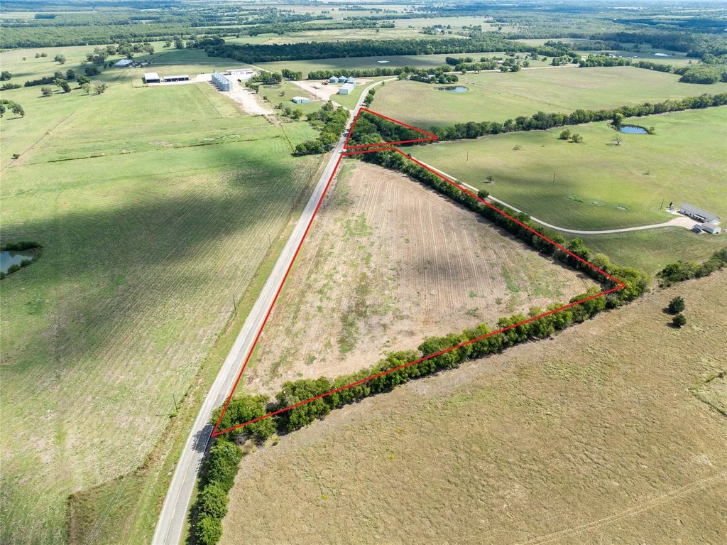 3103 Fm 198 E, Lake Creek