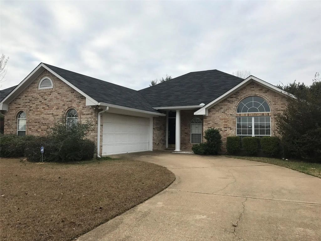 2103 Starling Drive, Bossier City