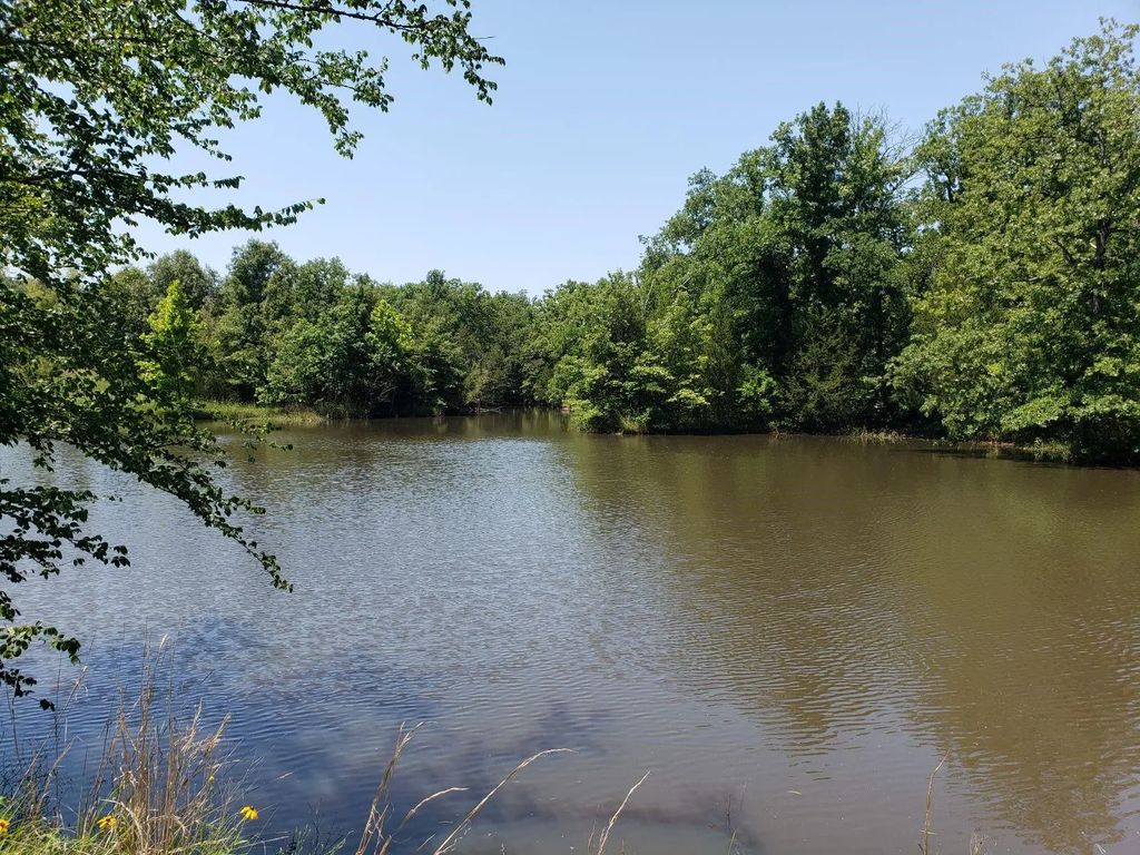 3652 E Cheadle, Tishomingo